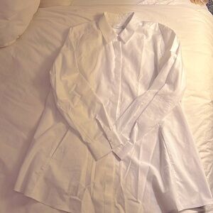 Foxcroft White Oxford Button Down Shirt with Hidden Placket. Size 14.